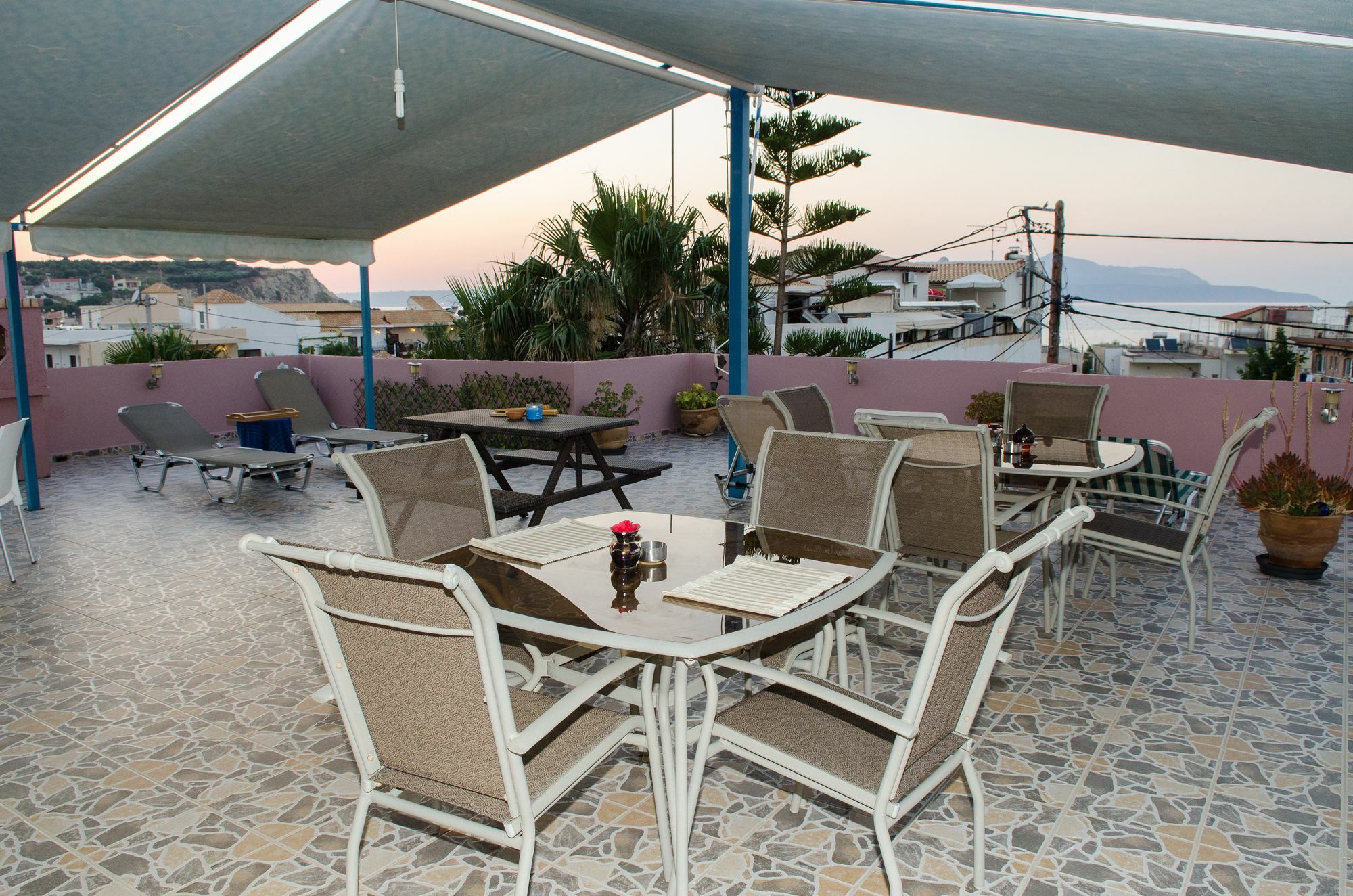 Yannis Pothoulakis Apartments Almyrida  Exterior photo