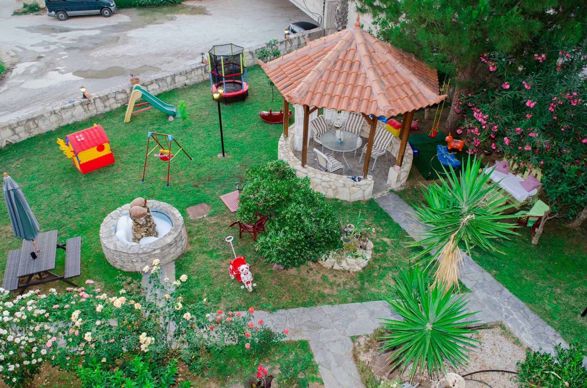 Yannis Pothoulakis Apartments Almyrida  Exterior photo